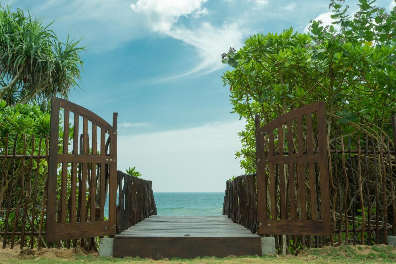 Ceu Ceylon Vila Tangalle Exterior foto
